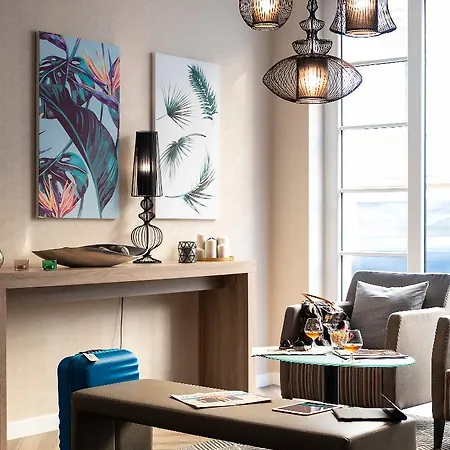 Hotel Three Corners Lifestyle 4*